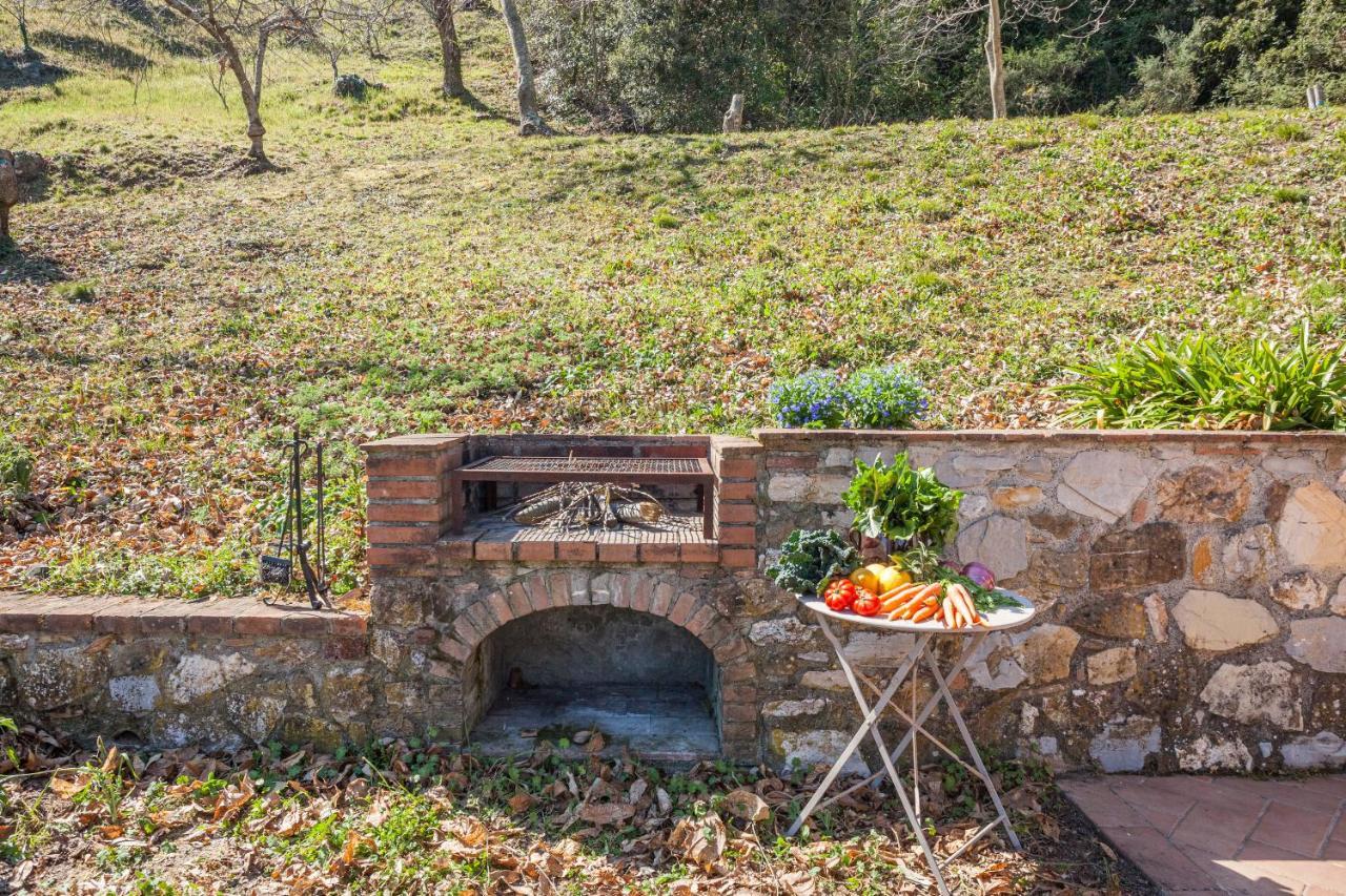 Вилла Casa Nel Bosco Сассетта Экстерьер фото